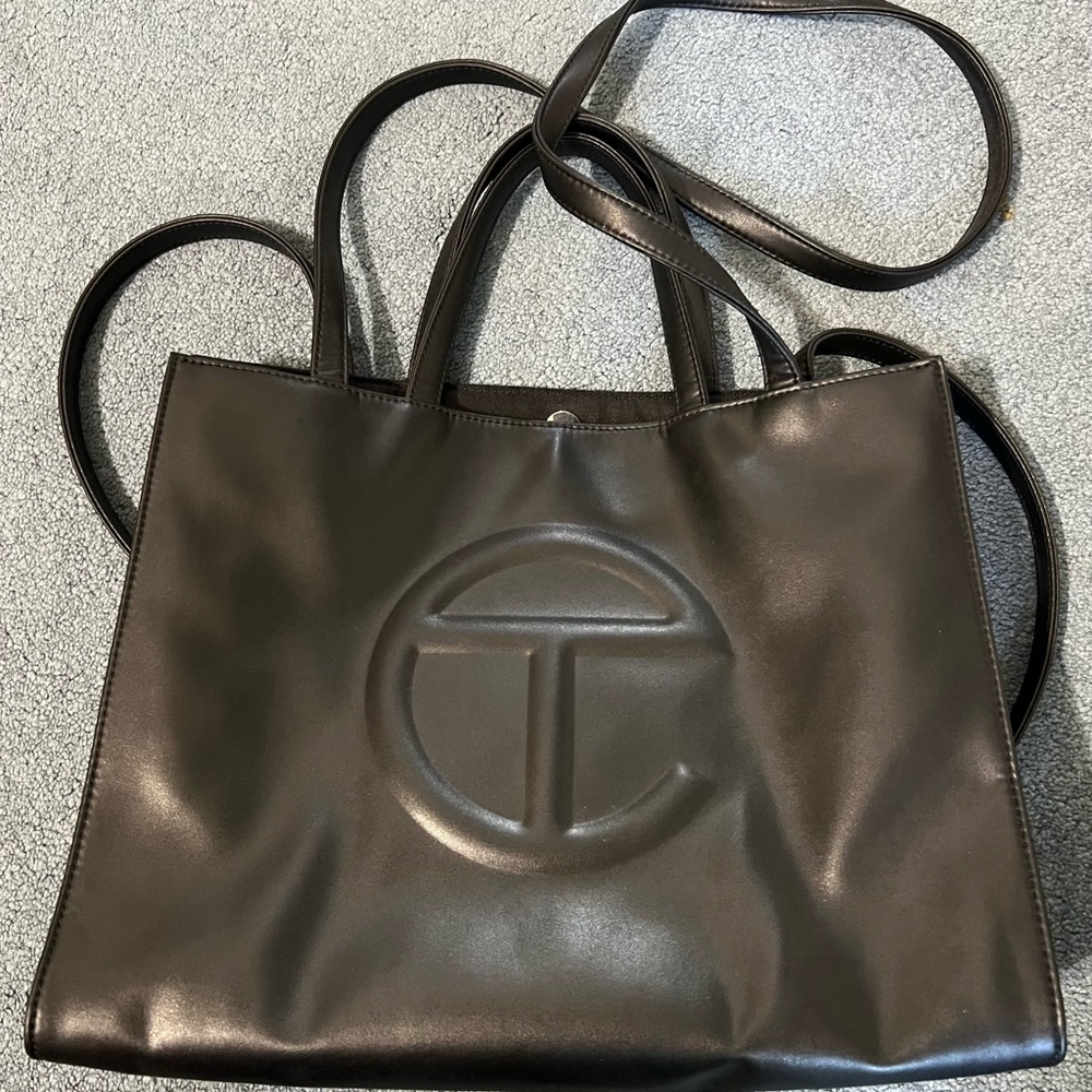 Black Telfar - Medium